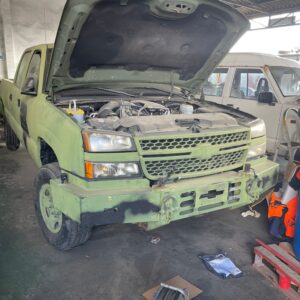 Chevrolet silverado 6 6 turbo diesel militar despiece completo aleta brazo limpiaparabrisas capo faro intermitente parabrisas paragolpes pase rueda protector rejilla bomba servodireccion direccion asistida alternador bateria carter motor arranque motor completo polea amortiguador caja cambios automatica caja transfer grupo diferencial mangueta palier transmision depresor freno llanta neumatico tapacubos aleta paragolpes piloto porton bombin botonera carcasa cerradura compresor cristal retrovisor elevalunas elevalunas electrico maneta mecanismo puerta retrovisor airbag antirrobo bandeja centralita cinturon seguridad mando de luces radio compresor motor calefaccion radiador ventilador bobina encendido carburador caudalimetro delco egr intercooler paneles de puerta abs bomba combustible antiniebla aforador guantera faros de xenon cuadro de intrumentos ezs bsm bsi uch reprogramaciones sam centralita de motor