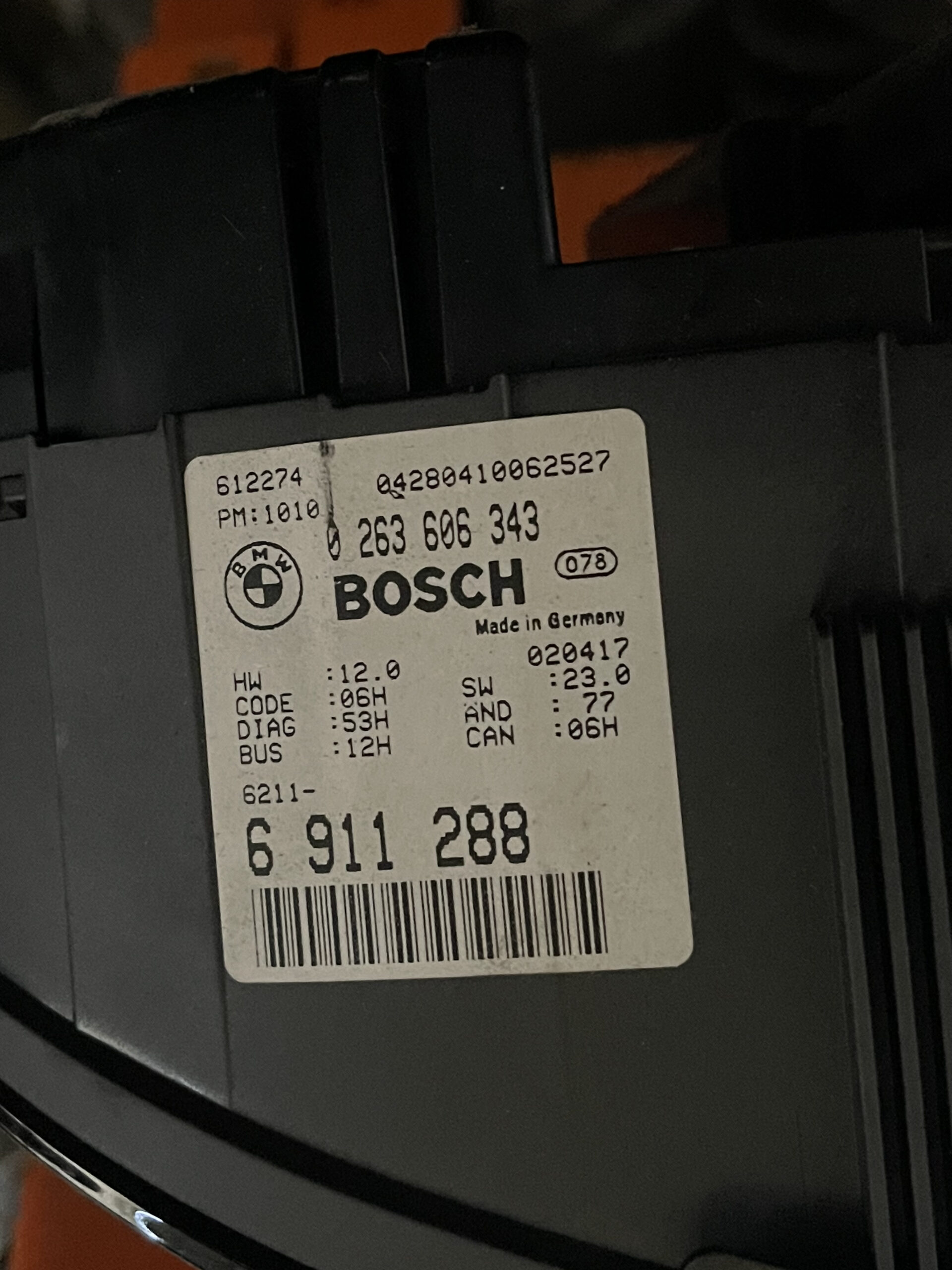 . CUADRO DE INTRUMENTOS BMW E46 disponemos de la posibilidad de realizar clonaciones y codificaciones , alquiler de centralitas reparacion de abs airbags , cuadros, tarjetas y direcciones Copia de llaves centralita del motor / motorsteuergerät / engine control unit unidad reprogramaciones egr dpr filtro de particulas , CONSULTAR PRECIOS Y DISPONIBLIDAD