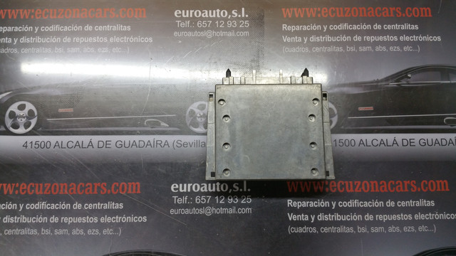 . centralita mercedes-benz clase s berlina (bm 140)(1990->) s 350 turbo-d (140. 134). código motor: om 603. 971. año: 1994. color: azul. referencia original: 0105457732gm / 105457732gm. referencia equivalente: / 265106109 disponemos de la posibilidad de realizar clonaciones y codificaciones , alquiler de centralitas reparacion de abs airbags , cuadros, tarjetas y direcciones Copia de llaves centralita del motor / motorsteuergerät / engine control unit unidad reprogramaciones egr dpr filtro de particulas , CONSULTAR PRECIOS Y DISPONIBLIDAD