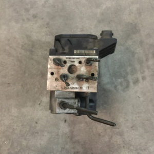 A 003 431 87 12 A0034318712 UNIDAD DE ABS MERCEDES BENZ CLASE S W220 disponemos de la posibilidad de realizar clonaciones y codificaciones , alquiler de centralitas reparacion de abs airbags , cuadros, tarjetas y direcciones Copia de llaves centralita del motor / motorsteuergerät / engine control unit unidad reprogramaciones egr dpr filtro de particulas , CONSULTAR PRECIOS Y DISPONIBLIDAD