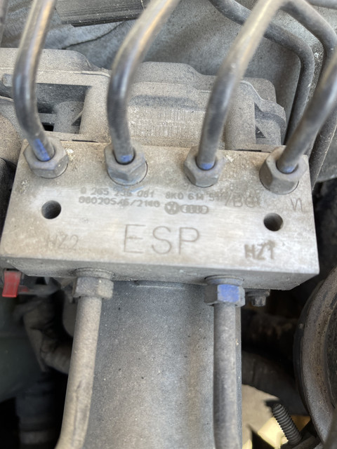 0 265 236 081 0 8k0 614 517 8k0614517 0 265 950 935 unidad de abs audi a4 3.0 tdi disponemos de la posibilidad de realizar clonaciones y codificaciones , alquiler de centralitas reparacion de abs airbags , cuadros, tarjetas y direcciones Copia de llaves centralita del motor / motorsteuergerät / engine control unit unidad reprogramaciones egr dpr filtro de particulas , CONSULTAR PRECIOS Y DISPONIBLIDAD