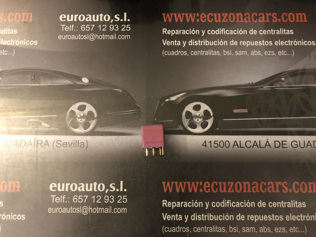 rele mercedes benz disponemos de la posibilidad de realizar clonaciones y codificaciones , alquiler de centralitas reparacion de abs airbags , cuadros, tarjetas y direcciones Copia de llaves centralita del motor / motorsteuergerät / engine control unit unidad reprogramaciones egr dpr filtro de particulas , CONSULTAR PRECIOS Y DISPONIBLIDAD