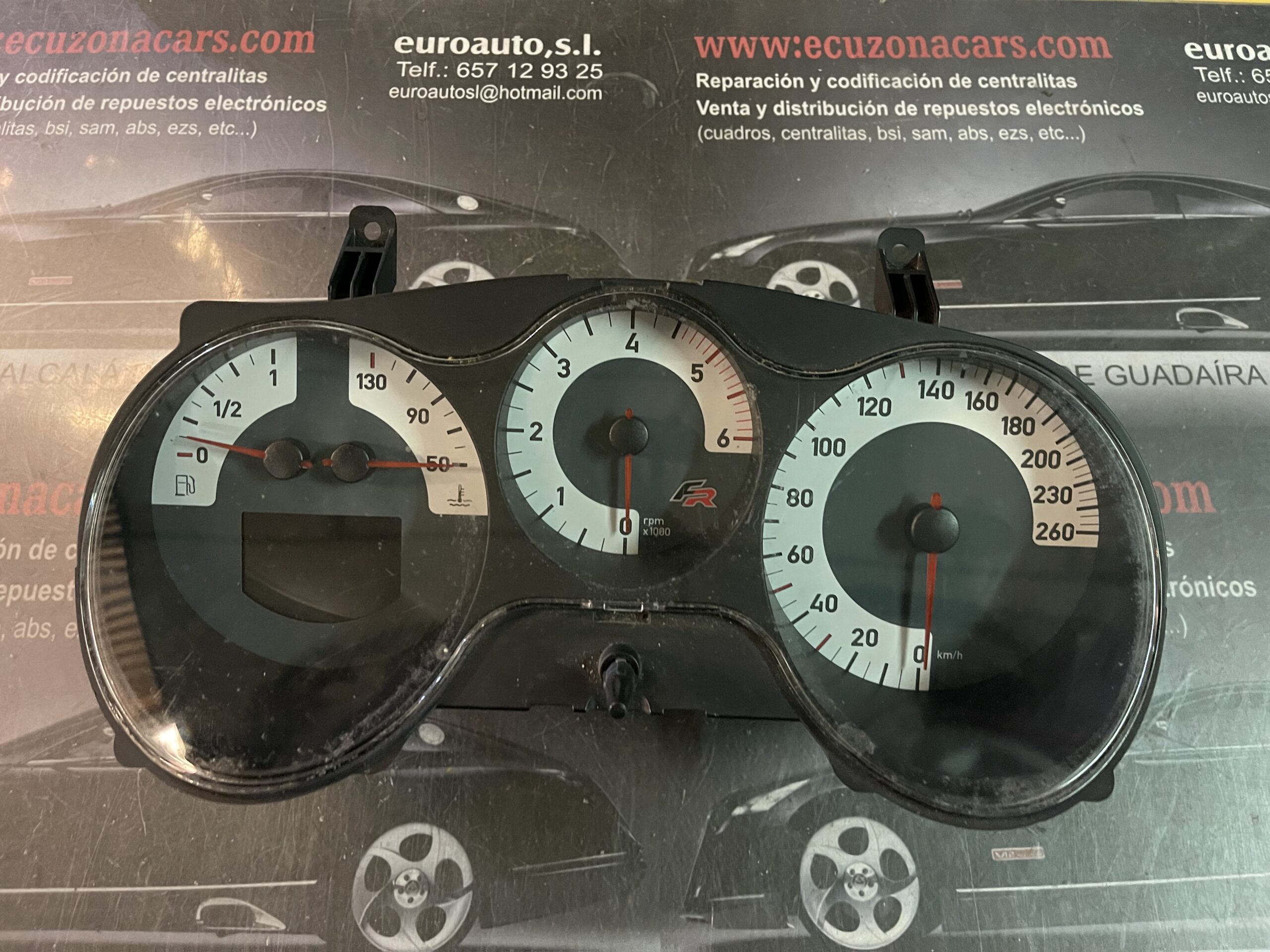 110 080 280 032 CUADRO DE INSTRUMENTOS SEAT LEON 2 FR disponemos de la posibilidad de realizar clonaciones y codificaciones , alquiler de centralitas reparacion de abs airbags , cuadros, tarjetas y direcciones Copia de llaves centralita del motor / motorsteuergerät / engine control unit unidad reprogramaciones egr dpr filtro de particulas , CONSULTAR PRECIOS Y DISPONIBLIDAD