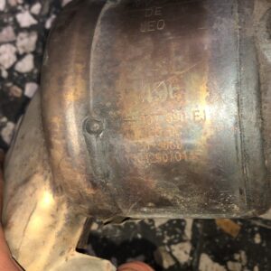 catalizador grupo vag motor cdl seat leon cupra r wolksvagen siroco 2,0 tfsi disponemos de la posibilidad de realizar clonaciones y codificaciones , alquiler de centralitas reparacion de abs airbags , cuadros, tarjetas y direcciones Copia de llaves centralita del motor / motorsteuergerät / engine control unit unidad reprogramaciones egr dpr filtro de particulas , CONSULTAR PRECIOS Y DISPONIBLIDAD