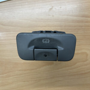 boton palanca de freno de mano renaul megane scenic laguna disponemos de la posibilidad de realizar clonaciones y codificaciones , alquiler de centralitas reparacion de abs airbags , cuadros, tarjetas y direcciones Copia de llaves centralita del motor / motorsteuergerät / engine control unit unidad reprogramaciones egr dpr filtro de particulas , CONSULTAR PRECIOS Y DISPONIBLIDAD