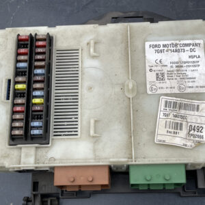 7g9t 14a073 dc 3659af01125tp caja de fusibles unidad confort centralita de cierre ford mondeo disponemos de la posibilidad de realizar clonaciones y codificaciones , alquiler de centralitas reparacion de abs airbags , cuadros, tarjetas y direcciones Copia de llaves centralita del motor / motorsteuergerät / engine control unit unidad reprogramaciones egr dpr filtro de particulas , CONSULTAR PRECIOS Y DISPONIBLIDAD