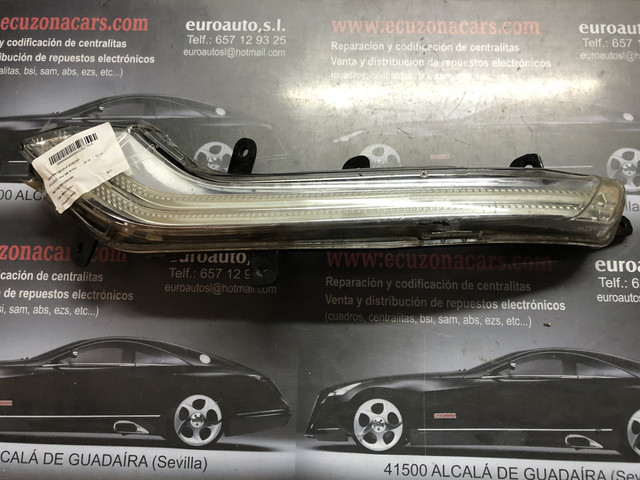 hay que cambiar la placa led esta fundida disponemos de la posibilidad de realizar clonaciones y codificaciones , alquiler de centralitas reparacion de abs airbags , cuadros, tarjetas y direcciones Copia de llaves centralita del motor / motorsteuergerät / engine control unit unidad reprogramaciones egr dpr filtro de particulas , CONSULTAR PRECIOS Y DISPONIBLIDAD