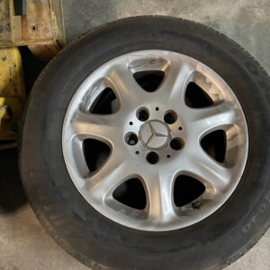 235 60 t16 llantas mercedes benz clase s320 r16 w220 disponemos de la posibilidad de realizar clonaciones y codificaciones , alquiler de centralitas reparacion de abs airbags , cuadros, tarjetas y direcciones Copia de llaves centralita del motor / motorsteuergerät / engine control unit unidad reprogramaciones egr dpr filtro de particulas , CONSULTAR PRECIOS Y DISPONIBLIDAD